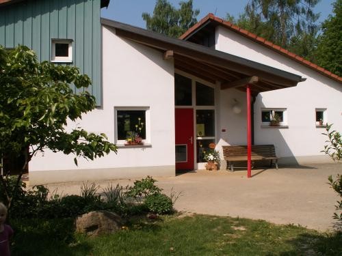 Bild Eingang Kindergarten Liel