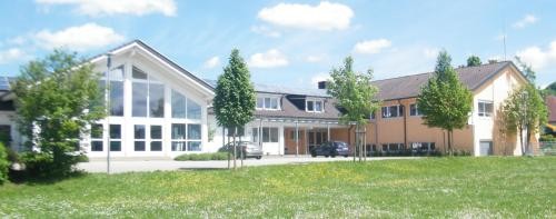 Foto Gebäude Grundschule Mauchen